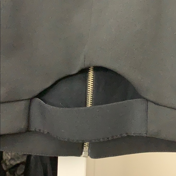 COMPLOT size S Crop top - Picture 2 of 3